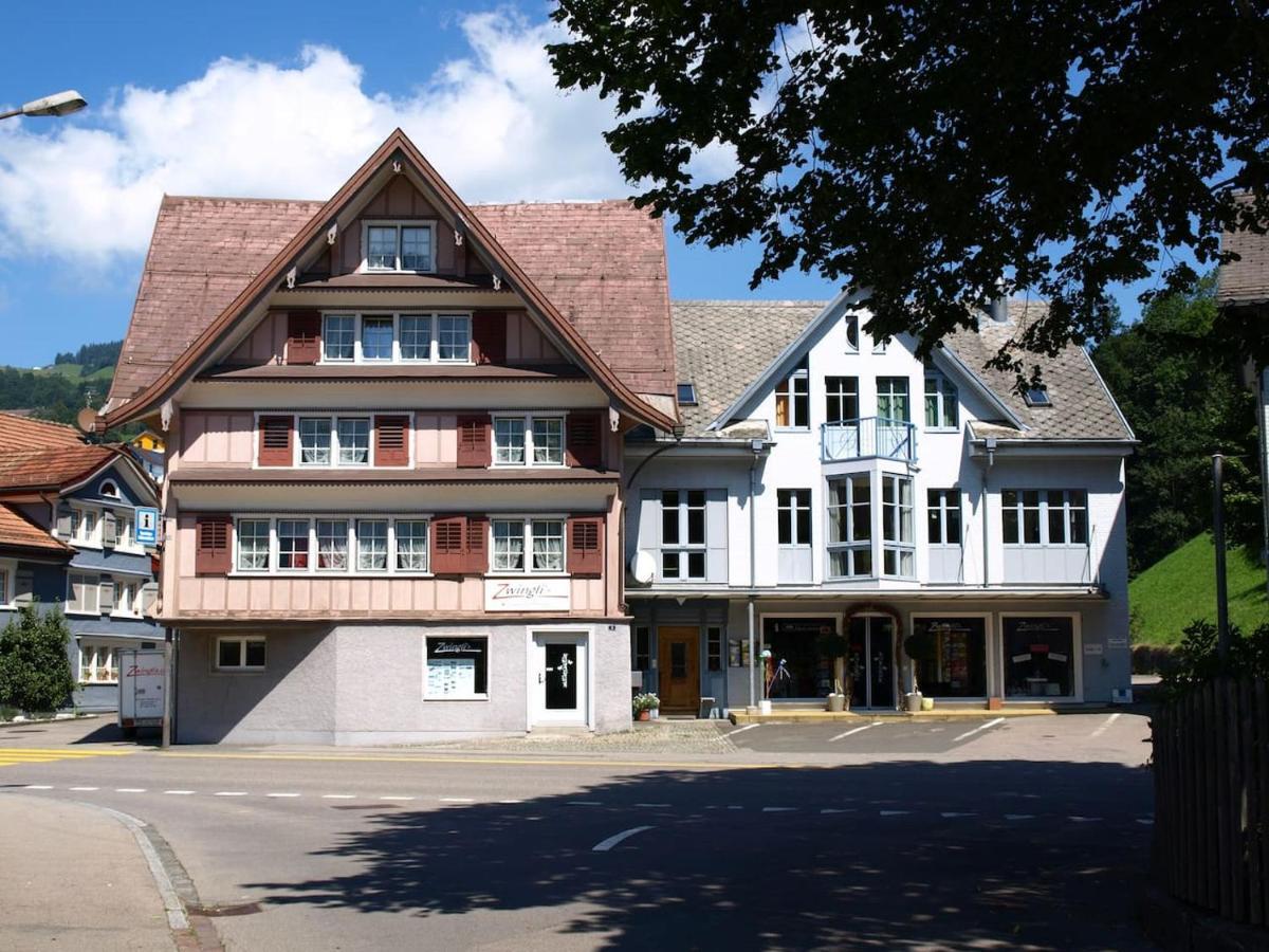 Zwinglis Ferienwohnung Nesslau Exterior photo